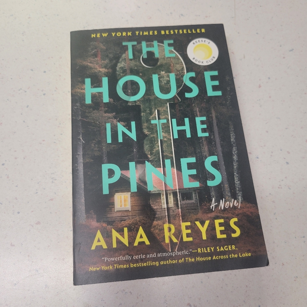 The House in the Pines by Ana Reyes Paperback Thriller Novel - GUC